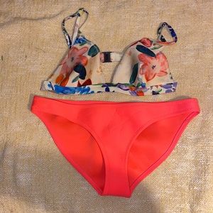 Triangl Bikini